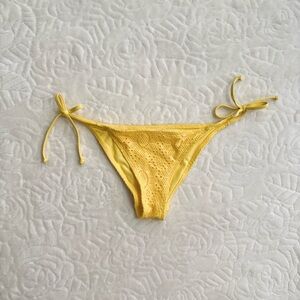 y2k yellow bikini bottom with embroidered pattern